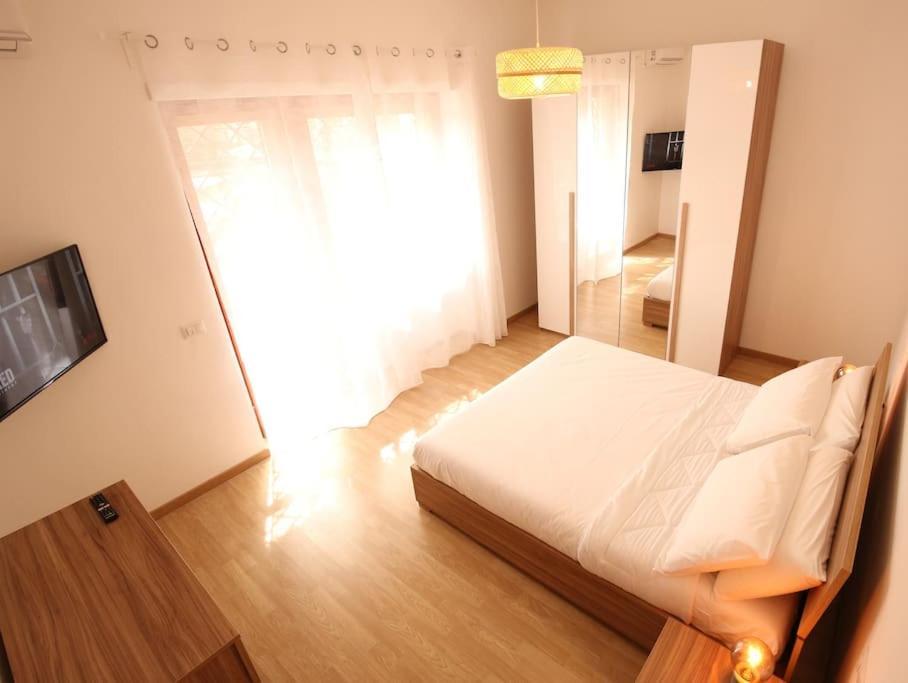 Cozy Coastal Gateway Apartman Lido di Ostia Kültér fotó