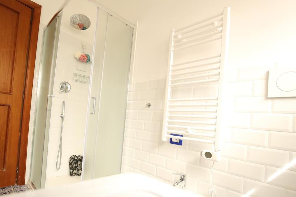 Cozy Coastal Gateway Apartman Lido di Ostia Kültér fotó