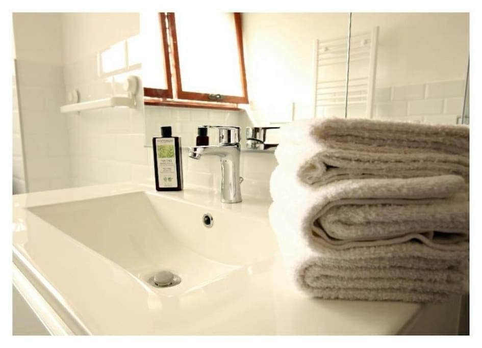 Cozy Coastal Gateway Apartman Lido di Ostia Kültér fotó